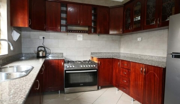 Villa for Sale in Muyenga